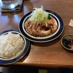 レストラン ミッシェルズハース - 生姜焼き定食 950円