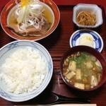 船宿割烹 汐風 上目黒店 - ブリ大根定食