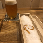 丸太町やんがす - ビールで乾杯