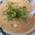 まるうまラーメンぷらっと博多No.1 - 素ラーメン420円税込