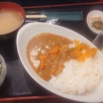 Kicchin Sakuragi - カレー定食(ね！ボンカレーっぽいでしょ)