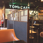 トムズ カフェ - 