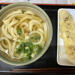 純手打ち讃岐うどん 土三寒六 - かけうどんとちくわ天