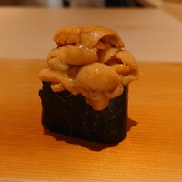 すが弥 - 雲丹の軍艦巻