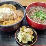 酒井そば店 - かつ丼かけそばｾｯﾄ1000円