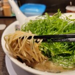 来来亭 - 麺リフト、細麺カタカタだよ〜