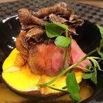 トゥ・ラ・ジョア イズム - 