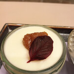 トゥ・ラ・ジョア イズム - 