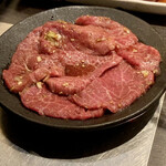 炭火焼肉 丑年 - ロース