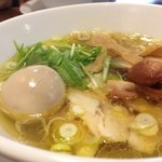 麺処 鳴声 - 鶏香る中華そば６８０円