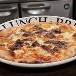 トリワイン ＰＩＫＯＳＨＨＨＵ - チキンキーマカレーのピザ