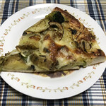 ブーランジェリー スドウ - 季節野菜とバジルのピザ