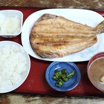 ヒモノ食堂 - ホッケ定食