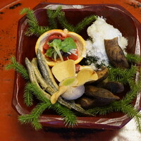 草喰 なかひがし - 