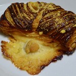 BOULANGERIE PANJA - ホタテのなんちゃらだったかな？