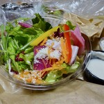 BOULANGERIE PANJA - サラダはぜったいはずせない！