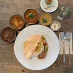 3種のカレープレート