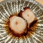 鮨 はしもと - 2021.12.  蛸の桜煮