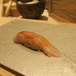 寿司栄 - ノドグロ