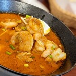 インドアジアン レストラン＆バー ビンティ - Chicken soup ベースの饂飩。
            あれಠಿ_ಠ表Menueから消えている？
            Combine With Shrimp で Very Very Hot で。