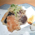 まな板の上の旬　ぽぽぽん - 朝倉野菜の天ぷら盛り