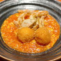 魚China YO - カニ爪とソフトシェルクラブの揚げ物 エスニック・チリソース