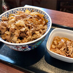 Yoshinoya - 