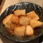 炭火焼 ゆうじ - カクテキ