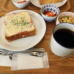 THREE FISH Coffee - クロックムッシュ 400円