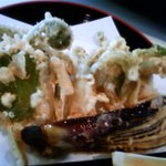 よしむら - 春の山菜天ぷら　こごみとタラの芽　単品　￥800