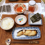 新潟加島屋のイクラと銀鱈