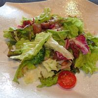 鉄板焼 やまなみ - ドレッシング少なめで野菜本来の味が楽しめます♪