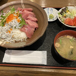 大阪産料理 空 - 本まぐろシラス丼