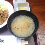 Manten Sakaba - 味噌汁には七味を投入