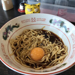 長浜ラーメン 一番 - 半分まで食べ進めたら・・・