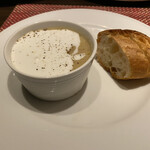 キャトルラパン - ベーコンとキャベツのポタージュ