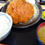 Ootora Shokudou - びっくりメンチカツ定食