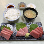 まるいち食堂 - まるいちマグロ三点盛り定食 1,500円