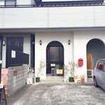 スープとカレー ボンジョルネ - 外観  本当に住宅の一部