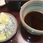 そば処 山茂登 - 薬味と蕎麦つゆ