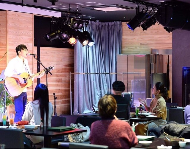 Cafe&Live Restaurant RiverRoad（カフェアンドライブ レストラン リバーロード） - 岩城みなと（ダイニングバー）の写真