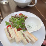 カフェ&バー プラザ - 