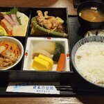 庄や - ◆「松花堂弁当」 (1日限定10食)