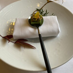 ラ・トゥーエル - ❸クズ餅、菜の花、エビと赤貝のヌタ、キンカン