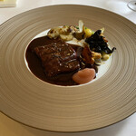 ラ・トゥーエル - ❽真鴨のロースト、サルミソース、リンゴのピューレ、ジロール茸、トランペット茸
      