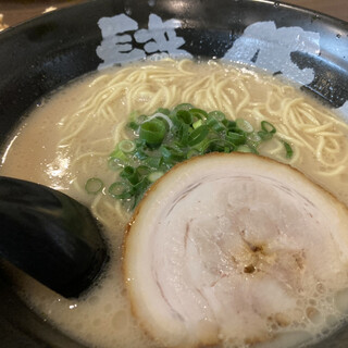 長浜らーめん 豚八_1