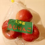 MOCO - 二木産ふじりんご