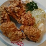 Chuukasaikan Kouhouseki - 鶏のから揚げは揚げたて熱々