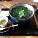 手打そば 瑠庵 - 花巻蕎麦（あおさ）と蕎麦の実粥です。