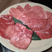 焼肉うしごろ 銀座店 - 